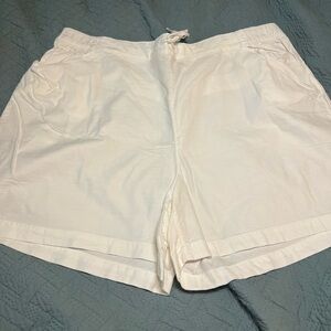 Plus size LB Linen Women's White Casual Shorts